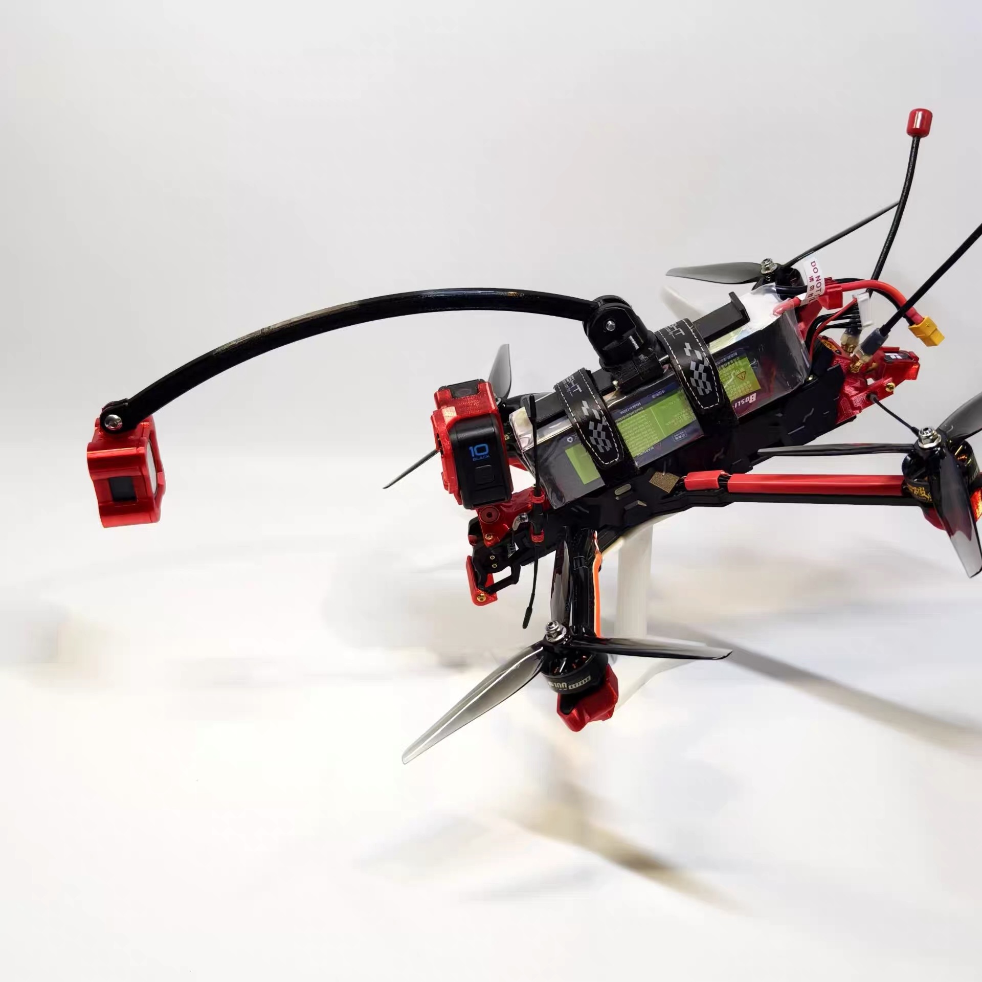 Cámara FPV Palo de Selfie gira - Drone Camera Case reseña y precio